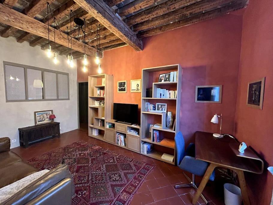 Grand Couvent - Superbe maison typique au cœur d'Arles Extérieur photo